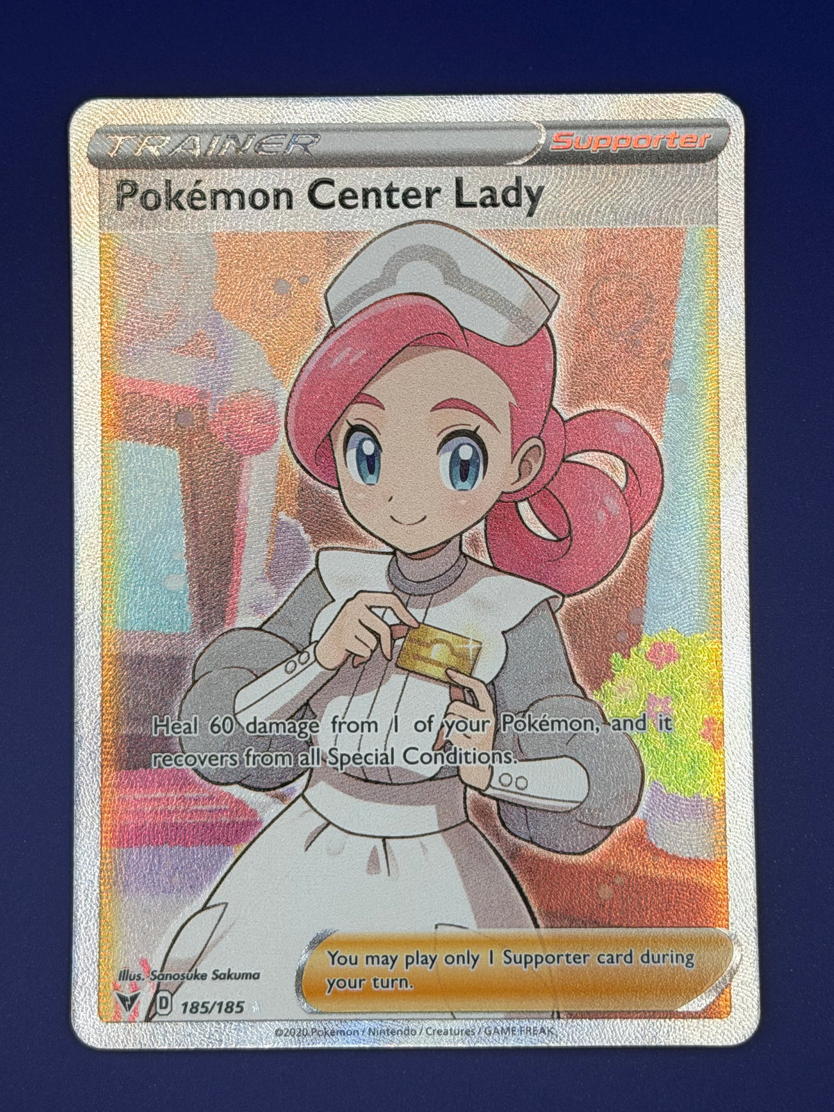 Pokémon Center Lady – 185/185 Full Art – Vivid Voltage